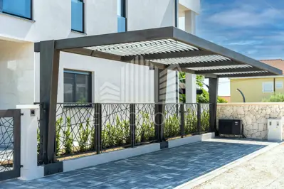 Vila 370 m², Privlaka - panoramski pogled na more - 17