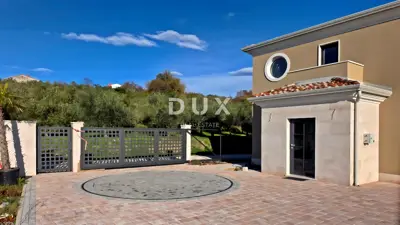 Villa 384 m², Buje - panoramic sea view - 5