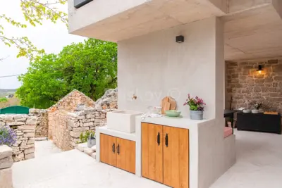 Kamena kuća 190 m², Pučišća - 6 km od mora - 4