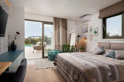 Haus 316 m², Smoković bei Zadar, Pool und Jacuzzi - 11