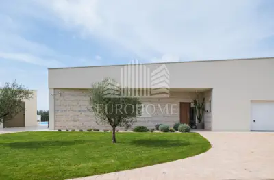 Haus 316 m², Smoković bei Zadar, Pool und Jacuzzi - 2