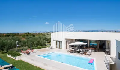 Haus 316 m², Smoković bei Zadar, Pool und Jacuzzi - 8