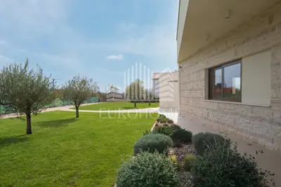 Haus 316 m², Smoković bei Zadar, Pool und Jacuzzi - 16