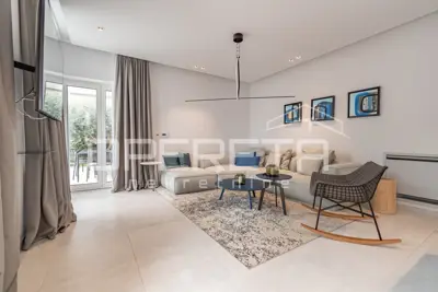 House for sale in Funtana, 215 m²