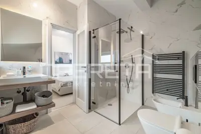 House for sale in Funtana, 215 m² - 7