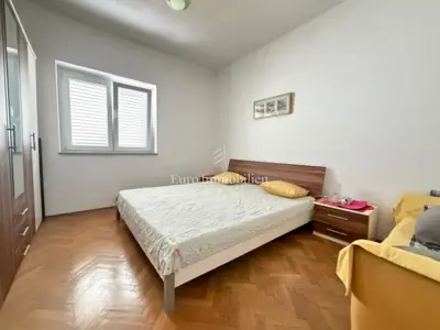 Kuća u Novalji, 708 m² okućnice i 6 parkirnih mjesta - 10