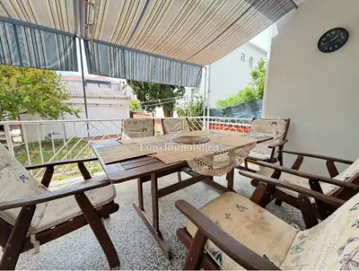 Kuća u Novalji, 708 m² okućnice i 6 parkirnih mjesta - 5