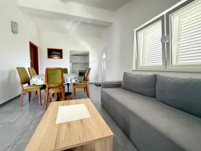 Kuća u Novalji, 708 m² okućnice i 6 parkirnih mjesta - 19