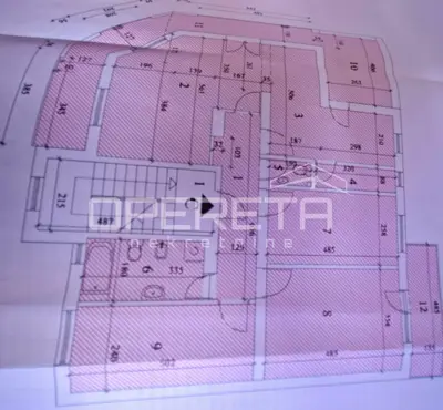 Stan 100 m², Remete, pogled na zelenilo i grad - 19