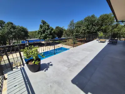 Kuća 350 m², Krk - bazen i okućnica 4.000 m² - 22