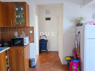 Veli Lošinj, 2 Zimmer Wohnung zur Miete, 75 m², Parkplatz - 9