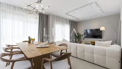 Split, luxuriöse Villa mit Meerblick, 220 m² zur langfristigen Miete - 21