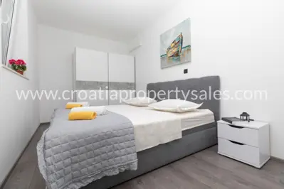 Stan, Split, 75 m², 2-soban, 420 000 € - 9