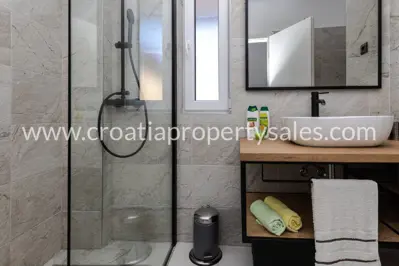 Stan, Split, 75 m², 2-soban, 420 000 € - 12