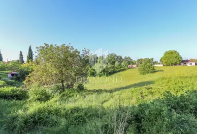 Building land 5,450 m², Žminj center - investment potential - 2