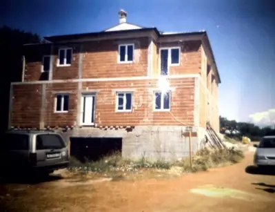Commercial space 547 m², Lovrečica - quiet location - 2