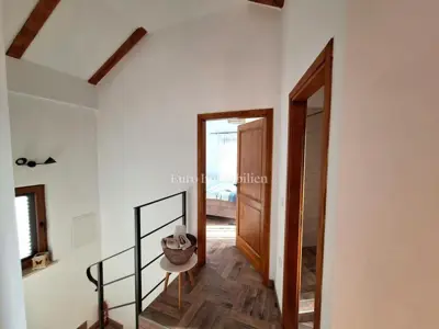 Kuća 130 m², Malinska - bazen i ljetna kuhinja - 22