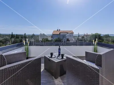 Istria, Vodnjan, beautiful high-quality villa with a pool and garage, new construction - 16