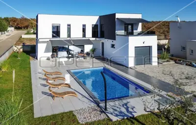 Istria, Vodnjan, beautiful high-quality villa with a pool and garage, new construction - 21
