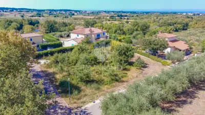 Građevinsko zemljište 1.100 m², Umag - pogled na more