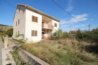 Haus 264 m², Otavice bei Drniš, Nähe von Meštrović