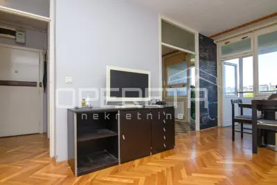 Apartment 77 m², Siget, three-room with balcony and elevator - 15