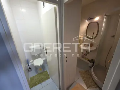 Stan 77 m², Siget, trosoban s balkonom i liftom - 11