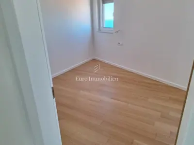 Penthouse 75,78 m², Mandre - 2 spavaće sobe i terasa - 9