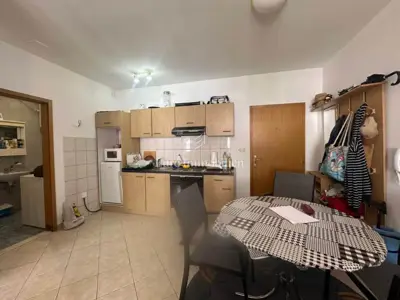 Stan 38,50 m², Baška Voda - namješten i klimatiziran - 3