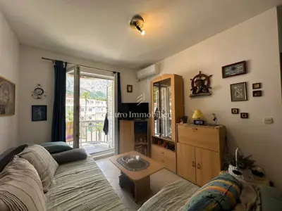 Stan 38,50 m², Baška Voda - namješten i klimatiziran