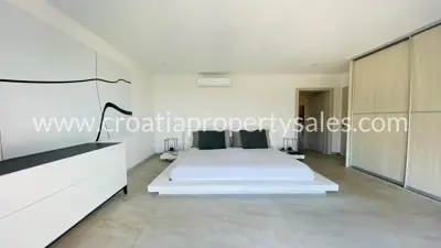 Kuća, Brač, 198 m², 1 200 000 € - 7