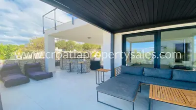 Kuća, Brač, 198 m², 1 200 000 € - 10
