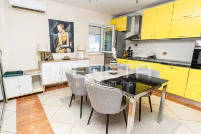 Wohnung 73,64 m², Podstrana - 2 Schlafzimmer und Loggia - 3