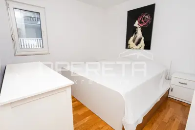 Wohnung 73,64 m², Podstrana - 2 Schlafzimmer und Loggia - 9