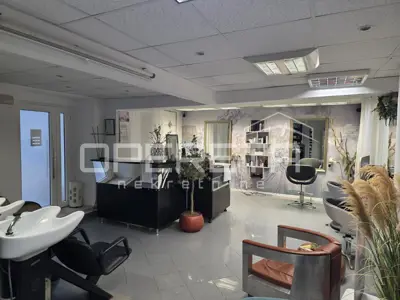 Gewerbefläche 109 m², Mali Lošinj am Meer und im Zentrum - 12