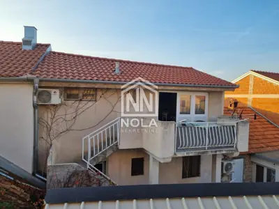 Kuća u Pakoštanima, centar i 100 m od mora - 4