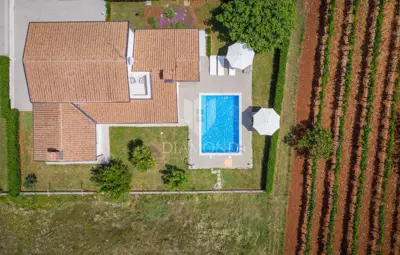 Haus zum Kauf in Poreč, 140 m² - 16
