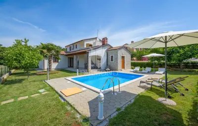Haus zum Kauf in Poreč, 140 m² - 2