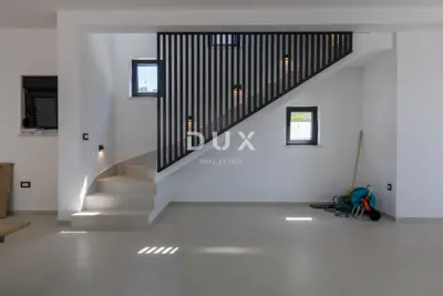 Doppelhaus 133 m², Murter - 3 Schlafzimmer und 3 Badezimmer