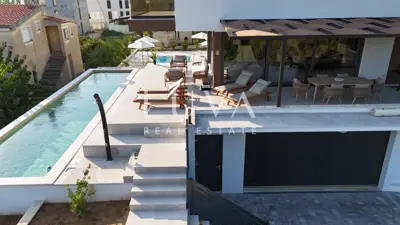 Wohnung 227 m², Kožino - 4 Zimmer, Garten und Pool - 4