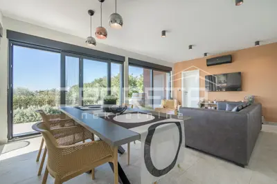 House 102 m², Sveti Lovreč - modernly decorated and furnished - 4