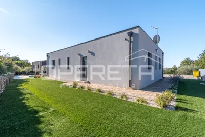 House 102 m², Sveti Lovreč - modernly decorated and furnished - 19