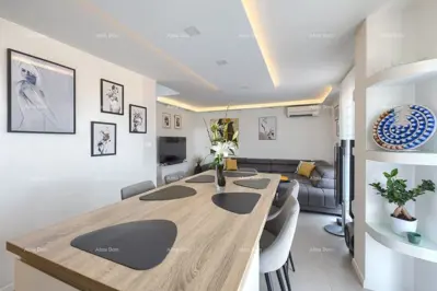 Wohnung 106 m², Pula Centar, Meerblick und 2 Terrassen - 5