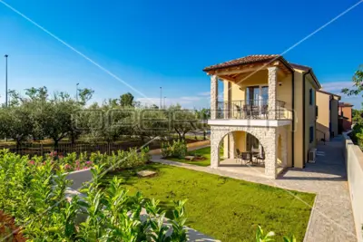 Residenz 2.051 m², Poreč - eingespielter touristischer Komplex - 7