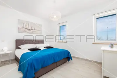 Residenz 2.051 m², Poreč - eingespielter touristischer Komplex - 18