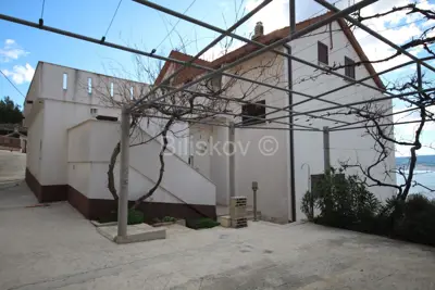 Apartment house, Lokva Rogoznica, pool and open sea view - 19