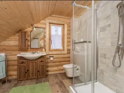 Haus 250 m² in Delnice, hölzernes Berghaus mit Jacuzzi - 15