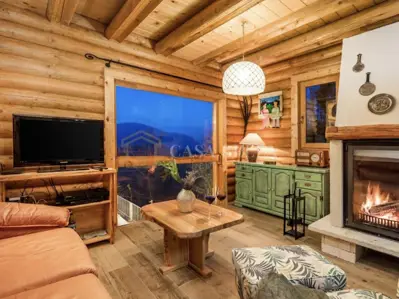 Haus 250 m² in Delnice, hölzernes Berghaus mit Jacuzzi - 2