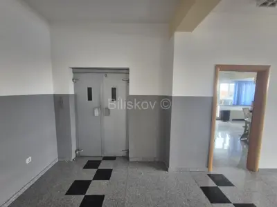 Commercial space 450 m², Lučko, secured parking - 8
