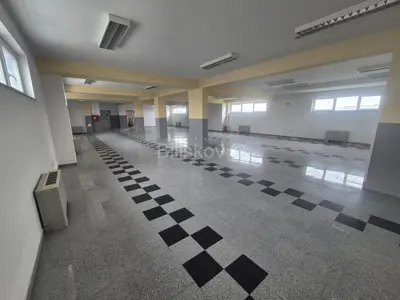 Commercial space 450 m², Lučko, secured parking - 9
